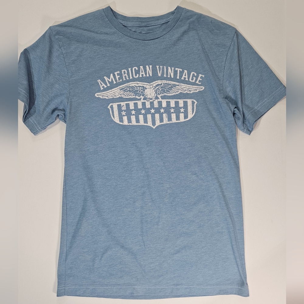 Sonoma Mens T-shirt Medium Light Blue White American Vintage Graphic‎ Casual Tee